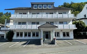 Auswaerts - Dein Hotel
